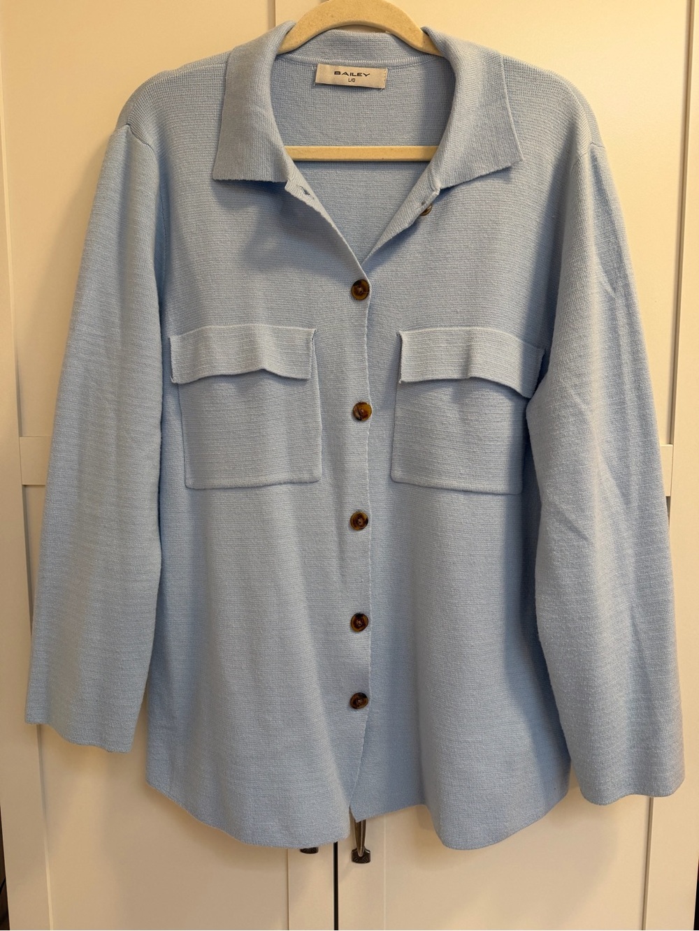 Brian Bailey Light Blue Sweater Shirt Size Large EUC